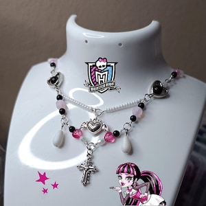 monster high draculaura necklace heart necklace Draculaura jewellery pink jewellery draculaura fashion handmade monster high necklace pink