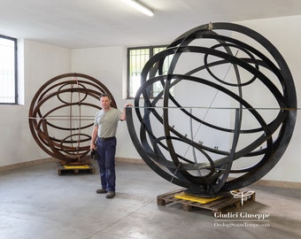 Armillary sphere, large garden sculpture in oxidized corten steel – monumental dimension