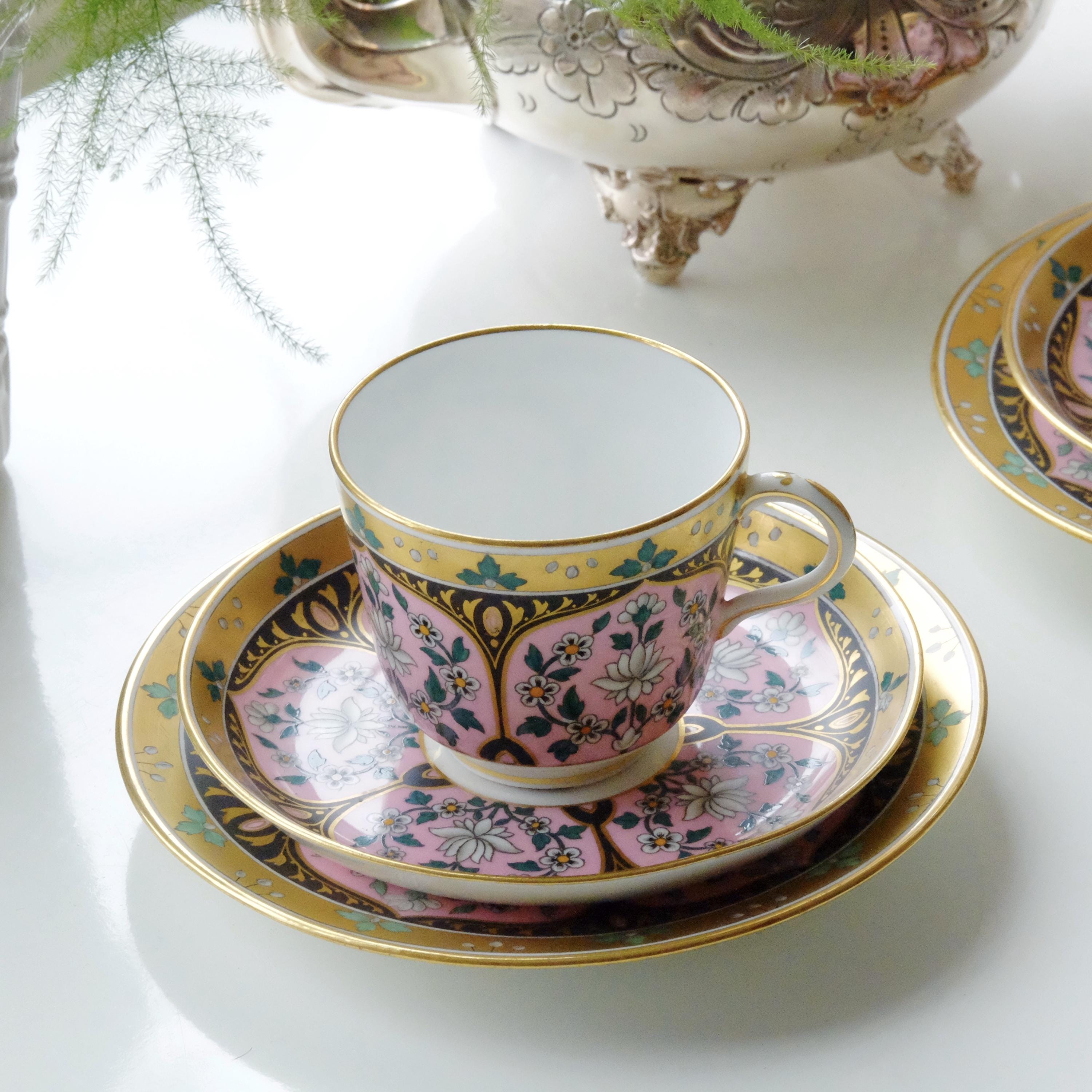 アンティーク　カップ　1つ Antique cup - Etsy 日本