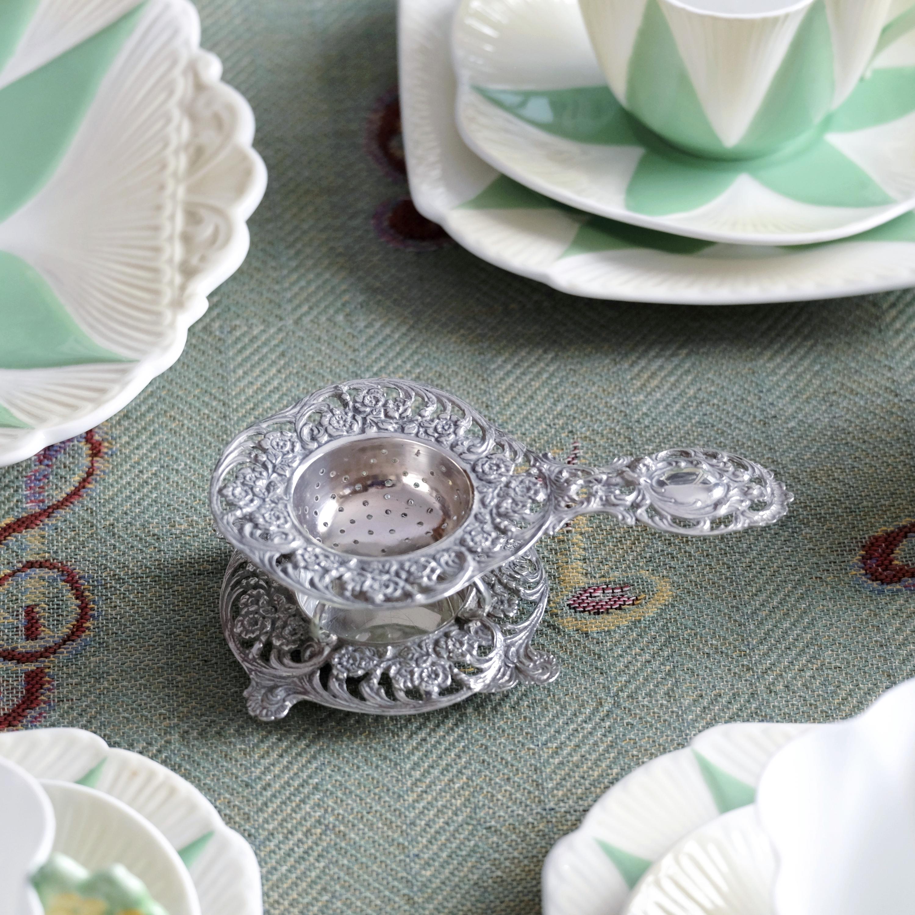 デルフト　ティーストレーナー　オランダ ティーストレーナースタンド オークリーフ Tea Strainer Stand