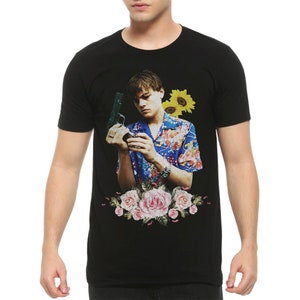 Leonardo DiCaprio Romeo and Juliet 1996 T-Shirt, Men&#39;s Women&#39;s Sizes (LEO-99520)