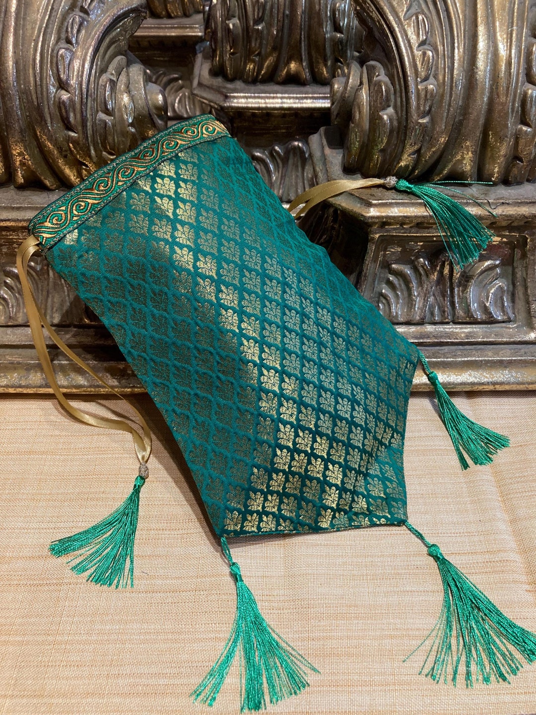 Regency Reticule in a Sumptuous Green and Gold Brocade Fabric, Green ...