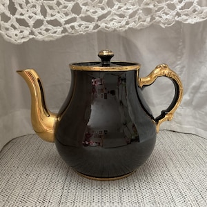 最高峰 Gibson&sons 英国 1900年初期 漆黒花金紋カップ＆ソーサー Gibson Teapot Black and Gold - Etsy