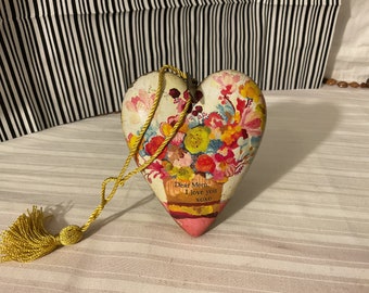 Vintage Art Heart with Key Stand “Dear Mom, I love you xoxo” by Kimberly Hodges