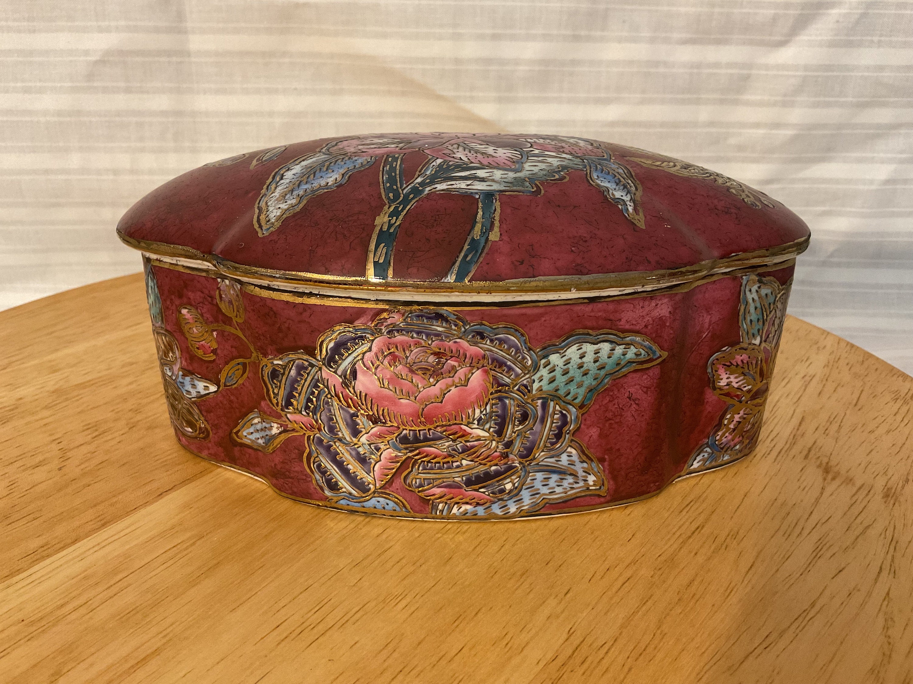 Vintage Classic Traditions Trinket Jewelry Box. A Jcpenney Vintage Classic Traditions Trinket Jewelry Box. A Jcpenney