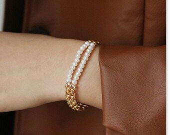 Dainty pearl bracelet, Gold pearl bracelet, Dainty gold bracelet, Baroque pearl bracelet, Simple gold bracelet, Real pearl bracelet