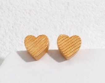 Sweet Heart Stud Earrings • Minimalist Silver Stud Earrings • Gold Stud Earrings • Valentine’s Day Gift For Her