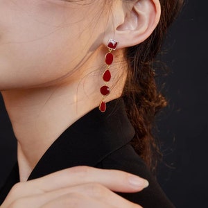 Burgundy earrings, Wine red earrings, Vintage red earrings, Long earrings, Red dangle earrings, Red drop earrings, Chain earrings, Thread image 3