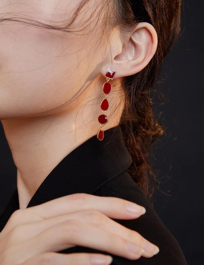 Burgundy earrings, Wine red earrings, Vintage red earrings, Long earrings, Red dangle earrings, Red drop earrings, Chain earrings, Thread image 3