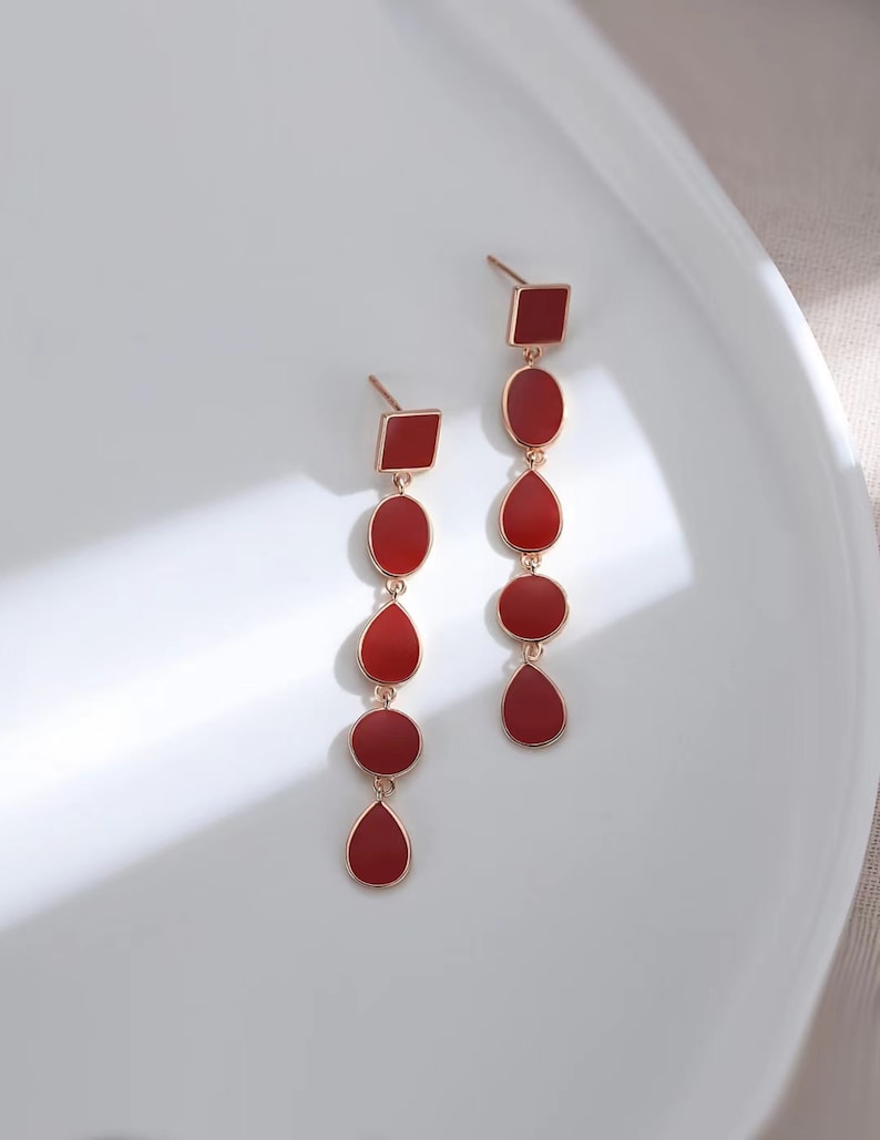 Burgundy earrings, Wine red earrings, Vintage red earrings, Long earrings, Red dangle earrings, Red drop earrings, Chain earrings, Thread image 2