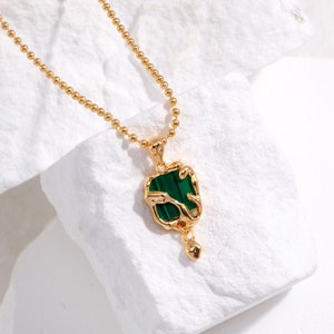 100% real malachite necklace Malachite pendant necklace gold Malachite necklace gold Genuine malachite necklace Vintage malachite jewelry image 3