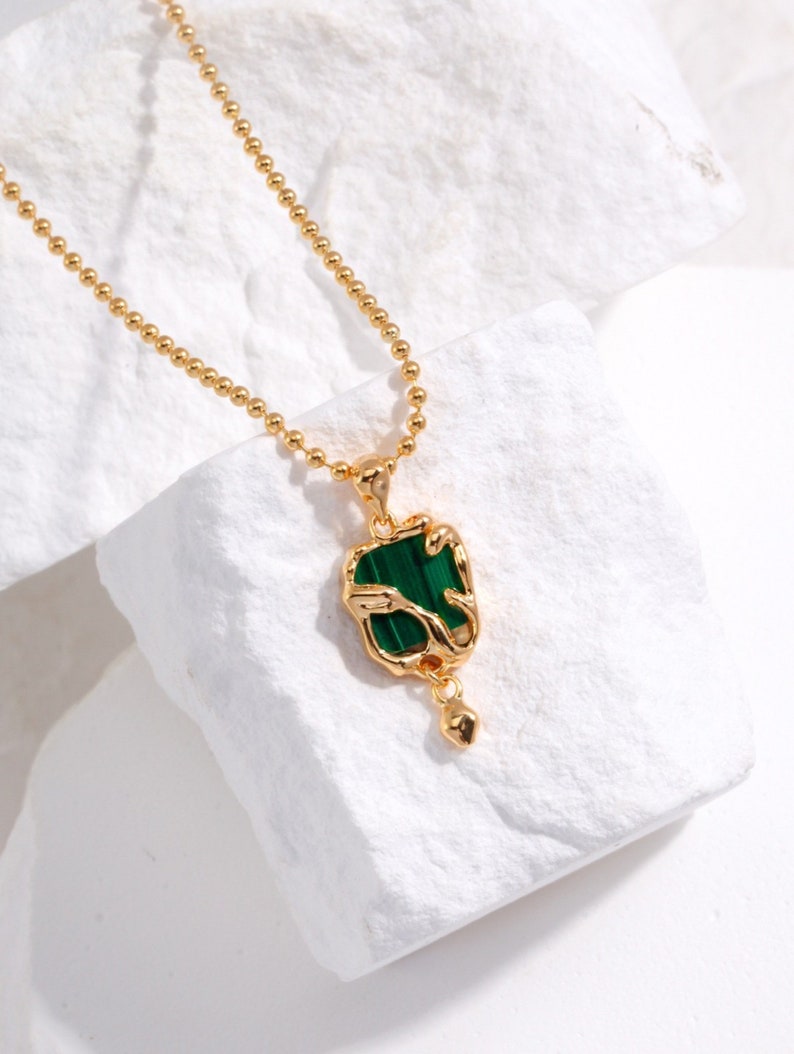 100% real malachite necklace Malachite pendant necklace gold Malachite necklace gold Genuine malachite necklace Vintage malachite jewelry image 3