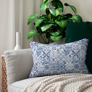 Portuguese Blue And White Tile Lumbar Pillow Mediterennean Throw Pillow Portuguese Room Decor Blue Tile Cushion Portuguese Home Decor Accent