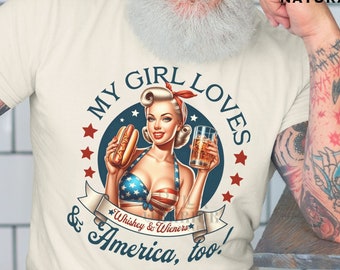 Camiseta retro de perrito caliente del 4 de julio, regalo patriótico divertido para hombres, camiseta del Día de la Independencia de EE. UU. "Ama a Estados Unidos también", camiseta de chica salchicha con bandera estadounidense