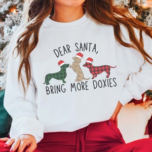 Dachshund Christmas Sweatshirt, Doxie Mom Gift, Wiener Dog Holiday Shirt, Funny Dog Lover Xmas Sweater, Veterinarian Dog Walker, Groomer