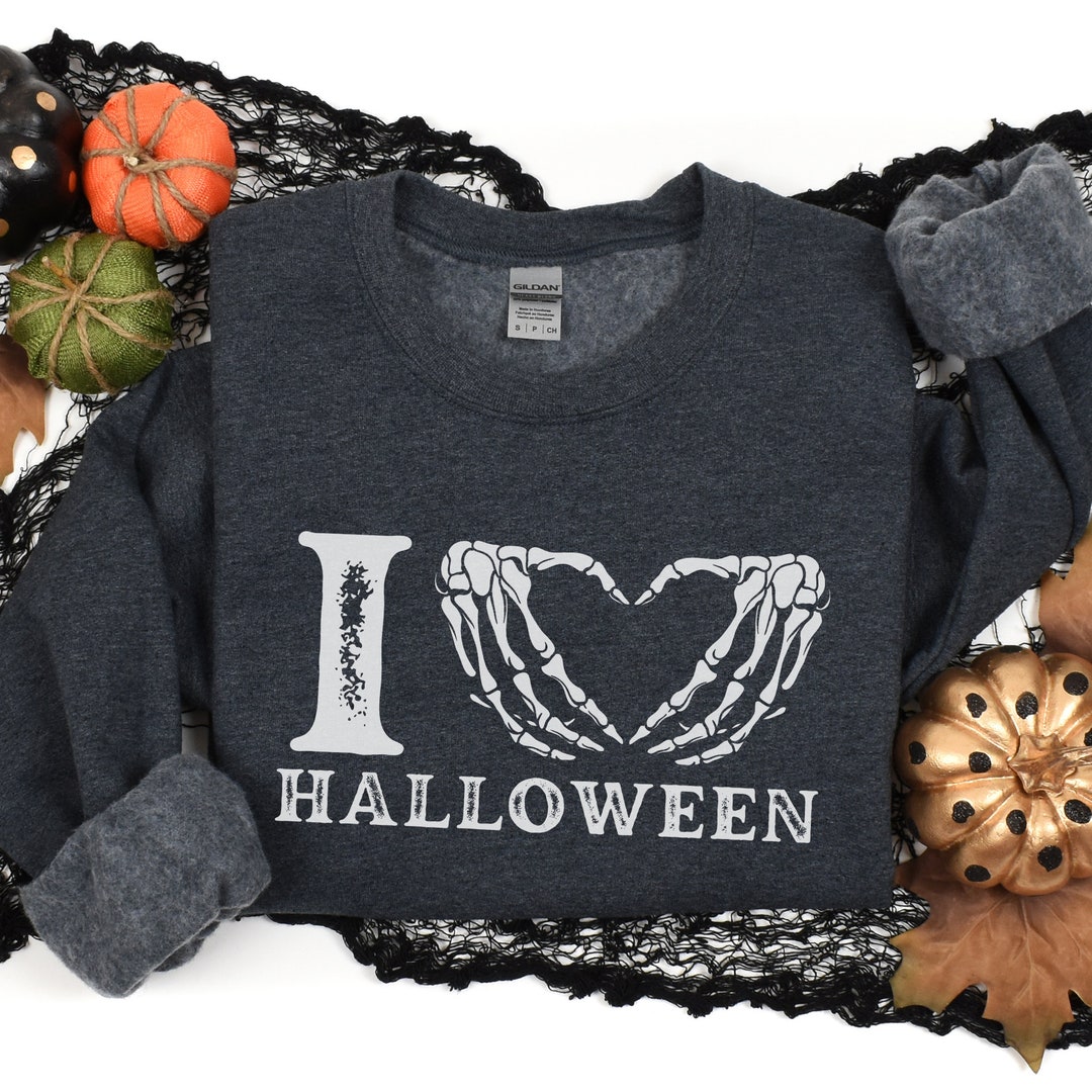 Trendy I Heart Halloween Sweatshirt Cute Spooky Season Shirt Etsy