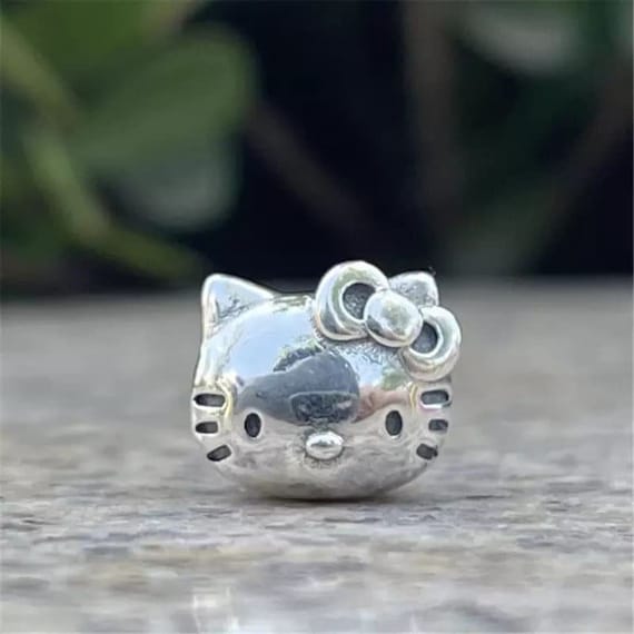 Sanrio Hello Kitty Charm, 925 Sterling Silver Charm, S925 Charm for  European Bracelets, Necklace Pendants, Fits Original -  Denmark