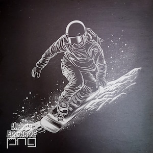 Snowboarder PNG | Fichier de gravure laser | Dessous de verre en ardoise | Cadeau montagne | Coup de foudre | Forgelumineuse