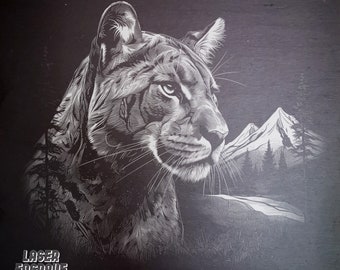 Archivo PNG de grabado láser de león de montaña: posavasos de pizarra, proyectos CNC