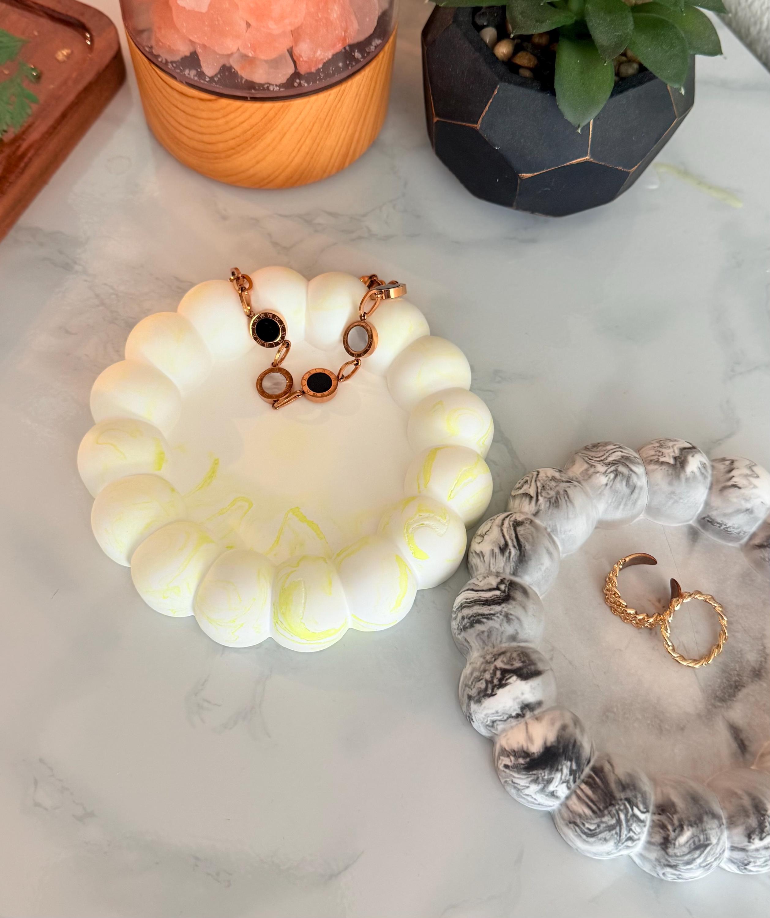 Jesmonite Bubble Tray | Handmade Jewelry Holder | Minimalist