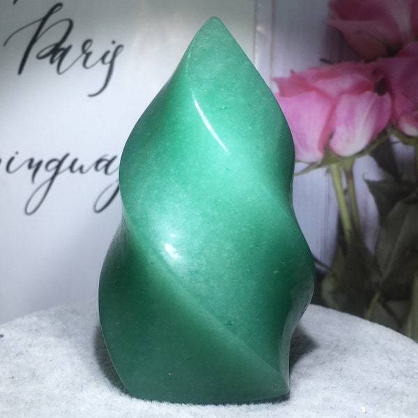 2.7" Natural Aventurine quartz,Aventurine Flame,Flame decorate,hand engraving,crystal birthday gift 1pc