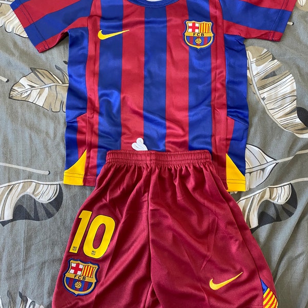 Für Kinder – das ikonische Ronaldinho Barca 2006 Retro-Heimtrikot