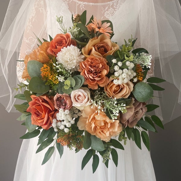 Bridal bouquet, Fall wedding bouquet, Terracotta bridal bouquet, Orange bridal bouquet, Orange wedding bouquet, Rust wedding bouquet