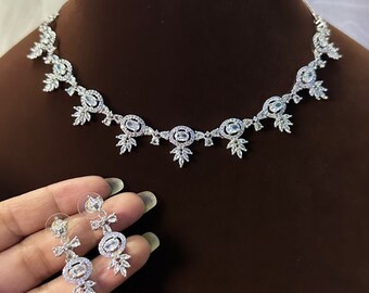 Perfect for date diamond necklace set