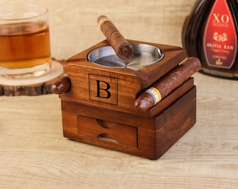 Personalized groomsman gift, cigar ashtray, personalized 2-in-1 whiskey coaster, gift for him, Christmas gift, gift for father.