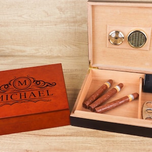Humidor per sigari personalizzato, scatola per sigari personalizzata, regalo per lui, humidor inciso, scatola ricordo, regali per lo sposo, regalo per la festa del papà