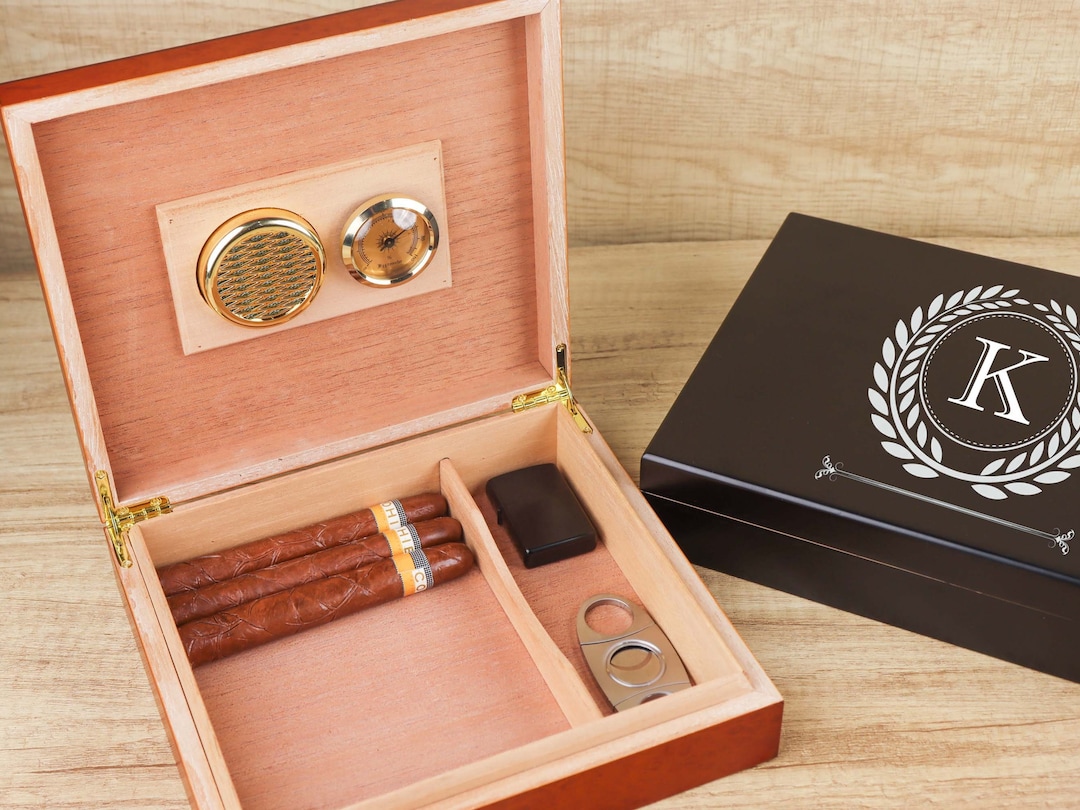 Personalized Cigar Humidor Gift, Custom Cigar Box, Gift for Dad, Engraved Humidor, Keepsake Box ...