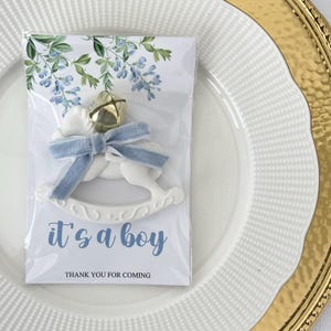 Babyshowermagneet hobbelpaard Gunst: aangepaste kaart, bel en lint afbeelding 6