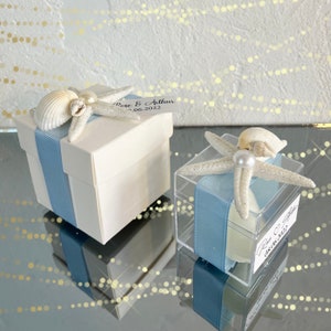 Beach Wedding Favor with Shell Candle : Nautical Guest Gift in Clear or White Box, Summer Wedding Souvenir, Personalized Seaside Party Favor