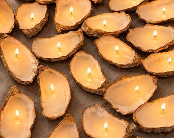 Oesterkaarsen met gouden randen, echte schelpen sojawas kustdecor