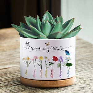 Custom Plant Pot,Personalized Birth Month Flower Pot,Grandma's Plant Pot,Succulent Planter,Gift for Nana,Anniversary,Teacher,Wedding Gift