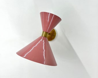 Mid Century Modern Brass Wall Lamp – Pink Stilonovo Sconce