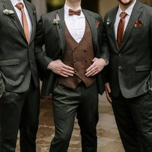 herringbone pattern green tweed suit for groom,men tweed suit,groom tweed suit, forest green tweed suit, best man suits,wedding attire suits