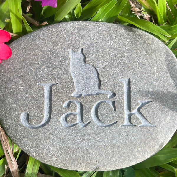 Custom Cat Memorial Stone - Cherish Your Beloved Cat with a Personalized Tribute