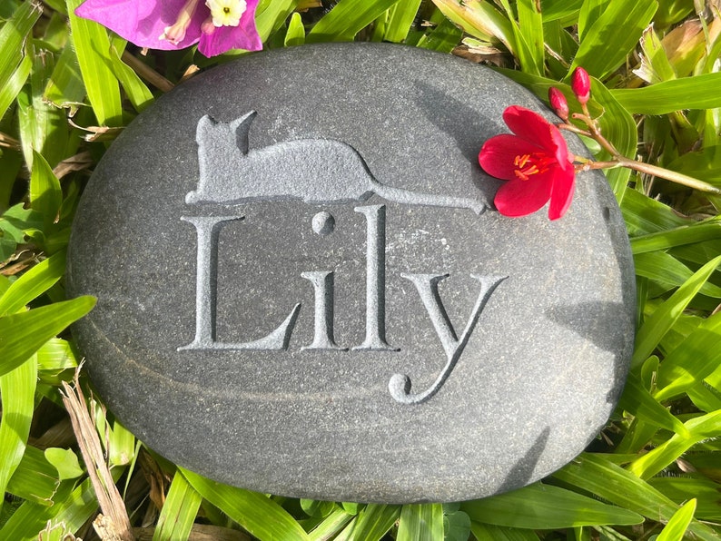 Personalized Pet Cat Memorial Stones Cherish Your Beloved Companion's Memories Foreve image 1