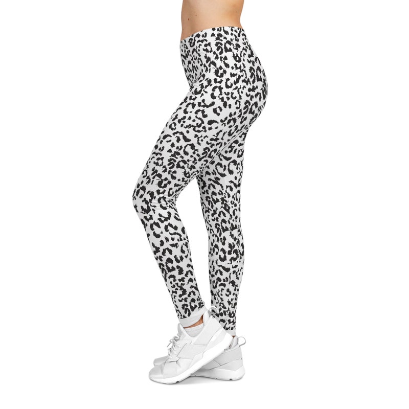 Blue Leopard Pocketed Athletic Leggings