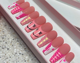 Set PINK Frenchy (invia una richiesta se vuoi che il colore sia diverso)