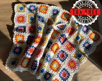 Crochet Granny Square Top, Handmade Oversize Shirt, Summer Pancho Unisex, White Granny Square Oversize Top, Women Top