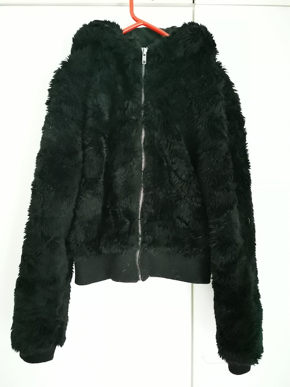 Womens Y2K Black Hooded & Cropped Furry Faux Fur Jack… - Gem