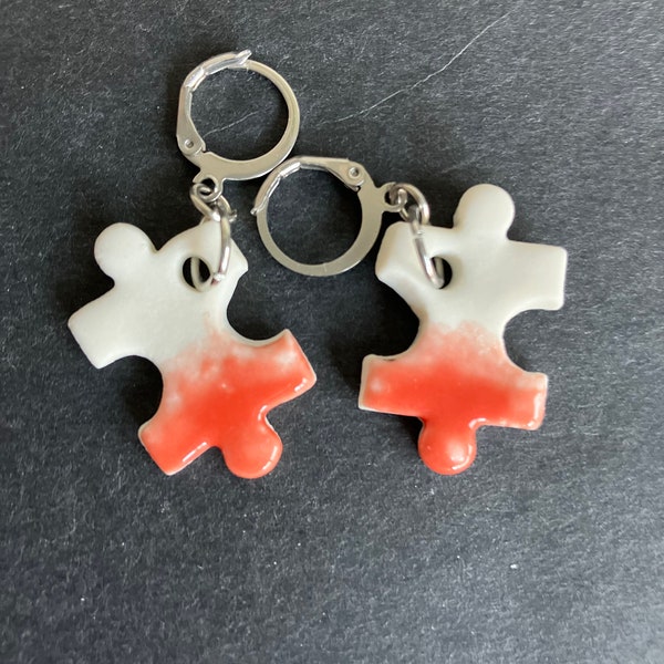 Boucles d'oreille puzzle en porcelaine fait main modèle unique