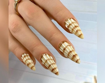 3D SeaShell Nails  /Vacation Summer Press on Nails / Elegant Press on / Beach Nails