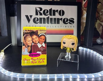 Cher Clueless Funko Pop! Movies Vaulted #247 RARE HTF Loose Vaulted W Bonus VG+