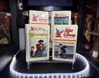 Walt Disney Home Video Lot VHS Freaky Friday Old Yeller White Clamshell G+
