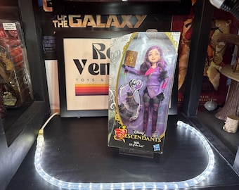 Disney Descendants Mal Doll Original Isles Of The Lost Hasbro 11” New In Box VG+