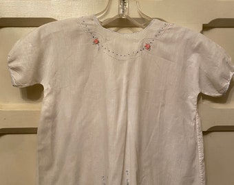 Vintage 1930s CHILDREN'S Shirt l Hand Stitched Hand Embroidered l Flower Detail