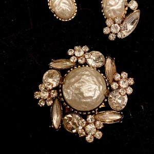 1950s Faux Pearl and Rhinestone Brooch and Clip on Earring Set